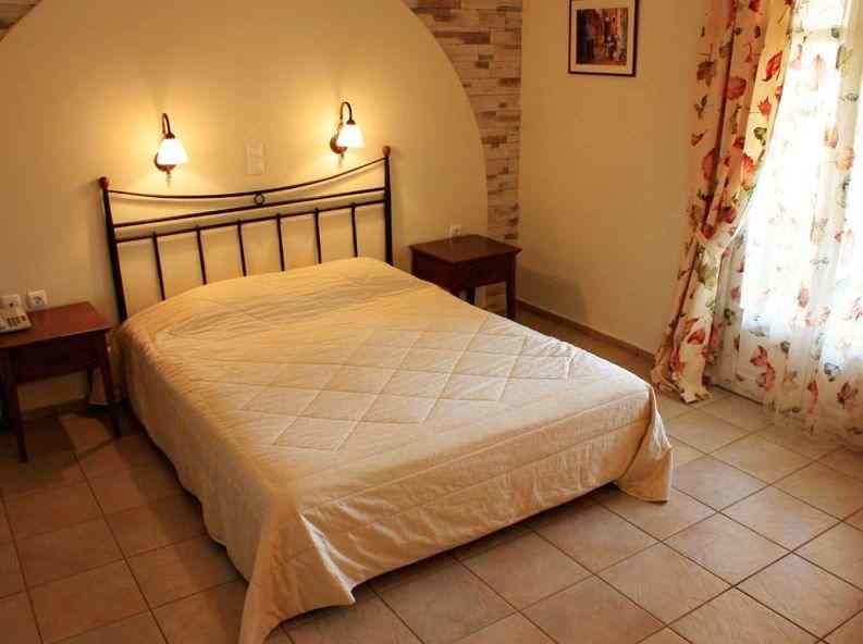 Naxos Palace Hotel Стелида Екстериор снимка