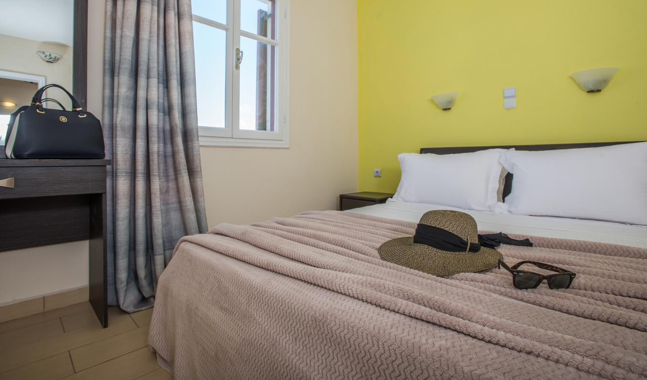Naxos Palace Hotel Стелида Екстериор снимка