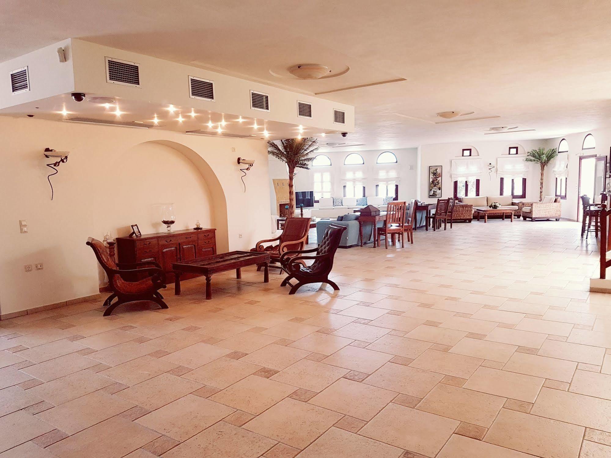 Naxos Palace Hotel Стелида Екстериор снимка